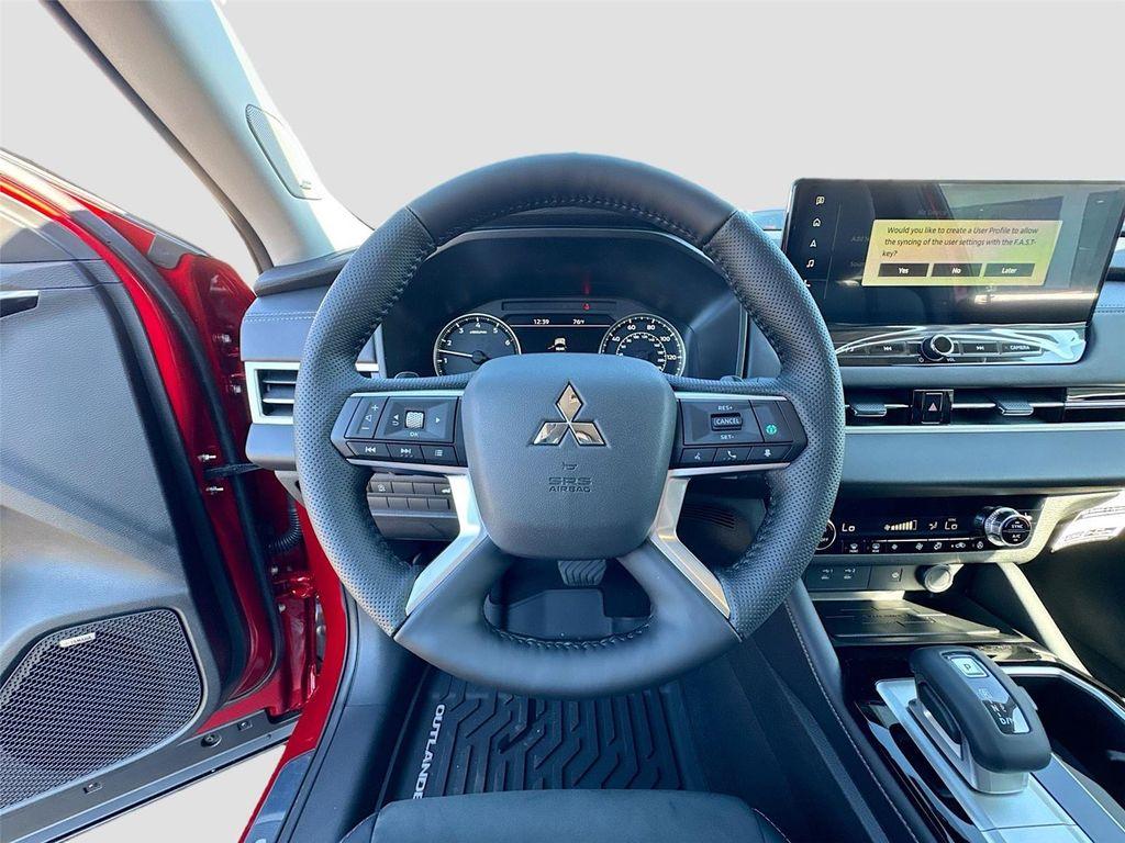 new 2026 Mitsubishi Outlander car, priced at $37,875