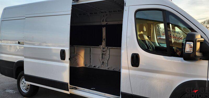 used 2023 Ram ProMaster 3500 car, priced at $31,995