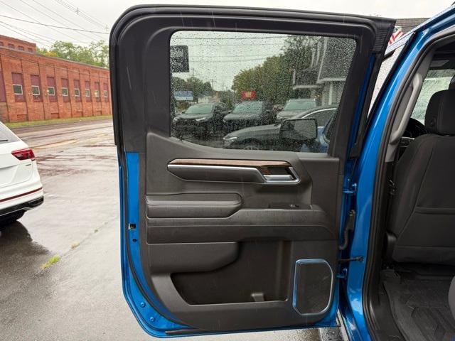 used 2023 GMC Sierra 1500 car, priced at $39,196