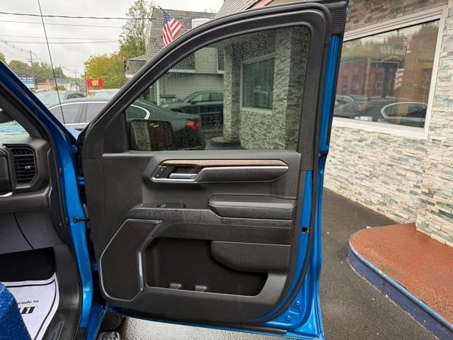 used 2023 GMC Sierra 1500 car, priced at $39,196