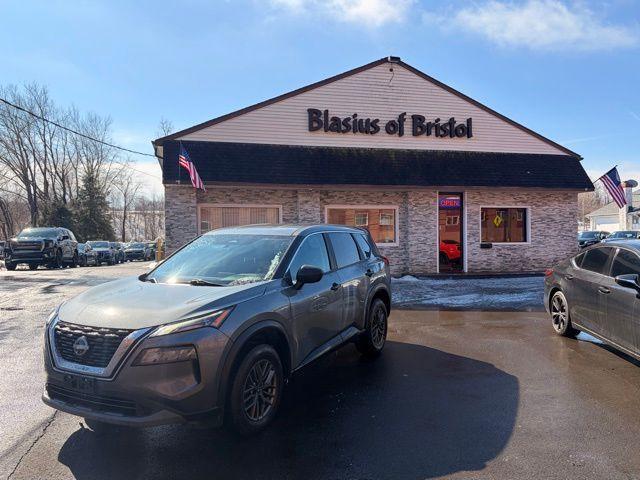 used 2023 Nissan Rogue car, priced at $16,009