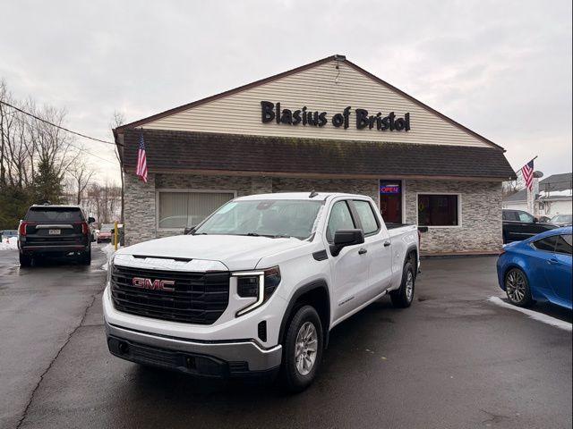 used 2024 GMC Sierra 1500 car, priced at $35,999
