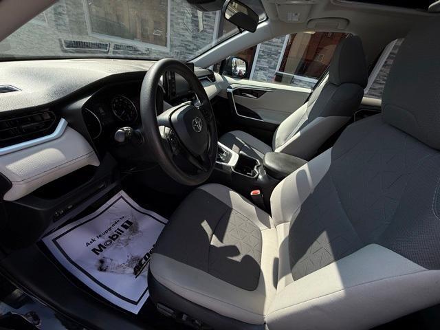 used 2022 Toyota RAV4 Hybrid car, priced at $25,917