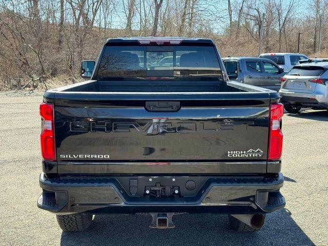 used 2022 Chevrolet Silverado 2500 car, priced at $55,999