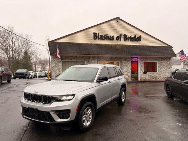 used 2022 Jeep Grand Cherokee car, priced at $22,999