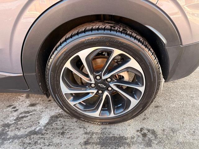 used 2023 Chevrolet Bolt EUV car, priced at $18,399