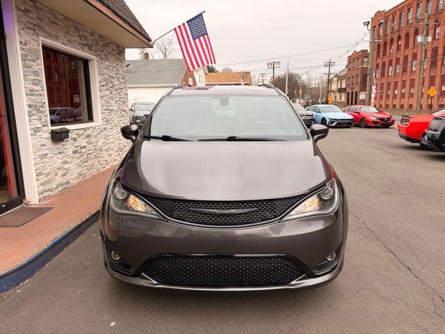 used 2020 Chrysler Pacifica car, priced at $14,999