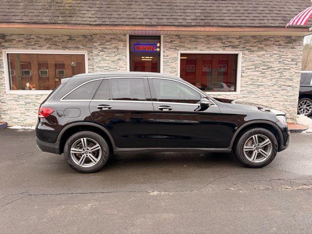 used 2022 Mercedes-Benz GLC 300 car, priced at $21,999