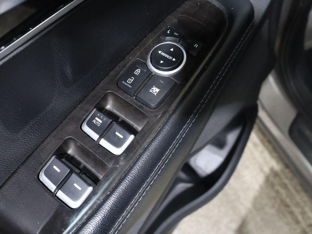 used 2018 Kia Sorento car, priced at $11,000