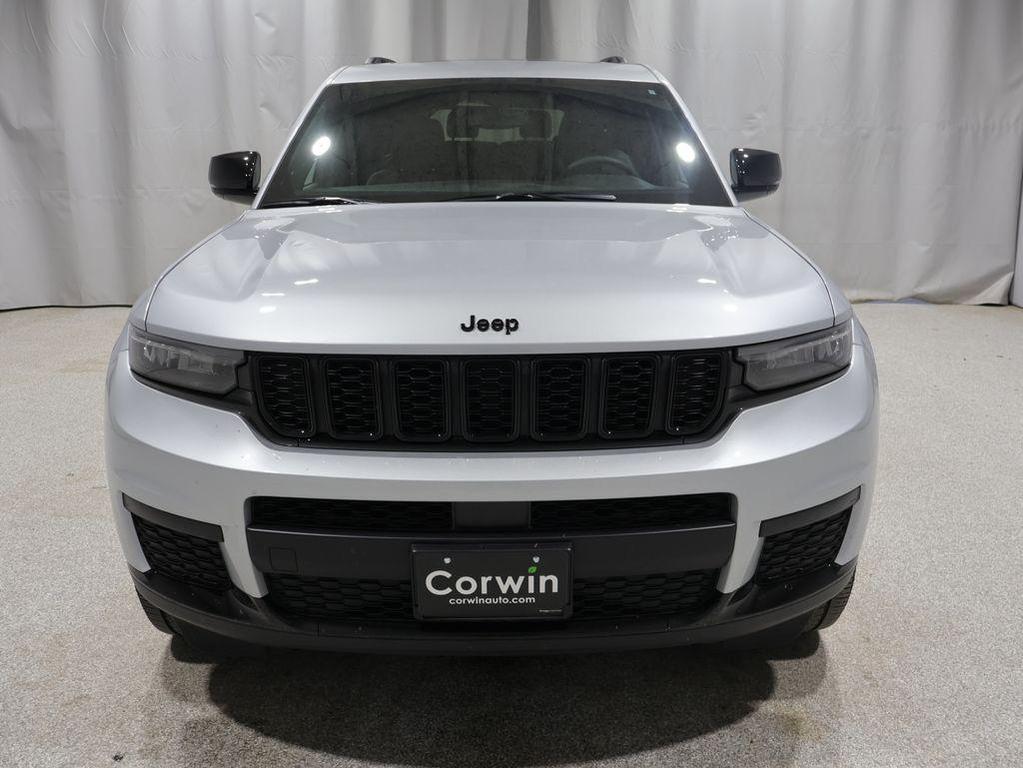 used 2023 Jeep Grand Cherokee L car, priced at $32,000