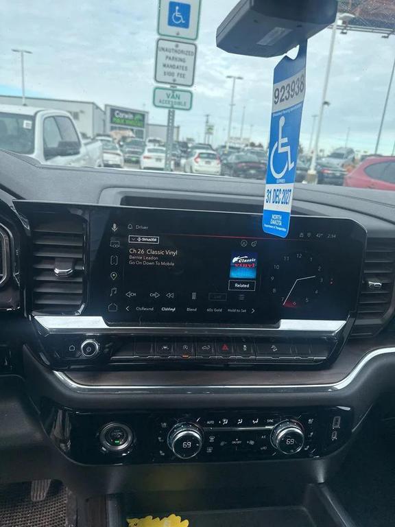 used 2023 GMC Sierra 1500 car, priced at $45,500