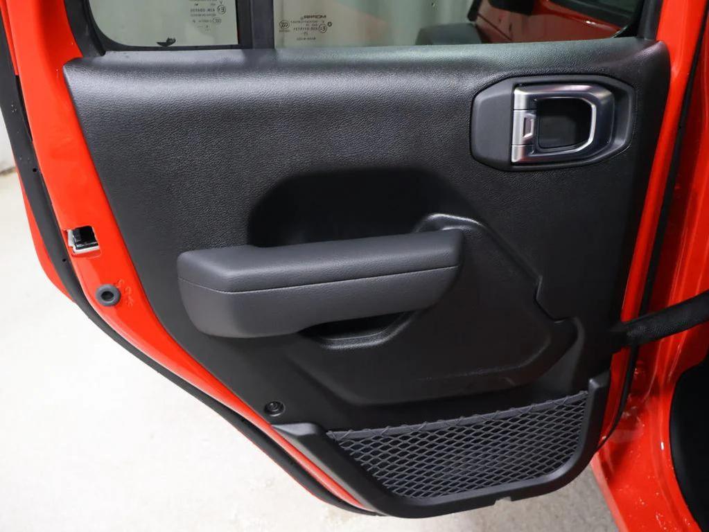 new 2026 Jeep Wrangler car, priced at $46,930