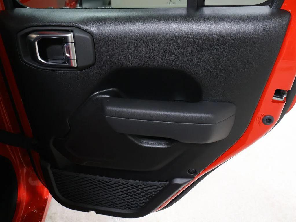 new 2026 Jeep Wrangler car, priced at $46,930