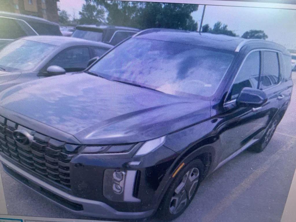 used 2024 Hyundai Palisade car, priced at $34,452