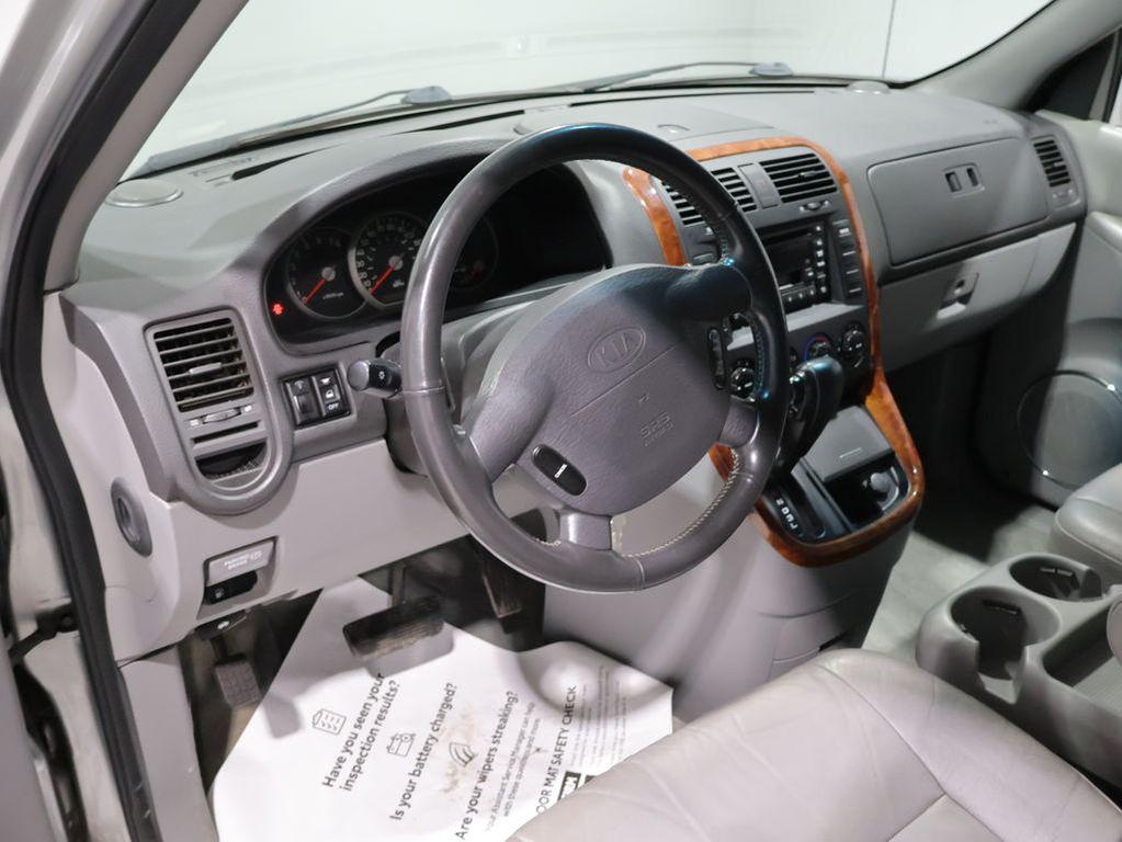 used 2004 Kia Sedona car, priced at $5,750