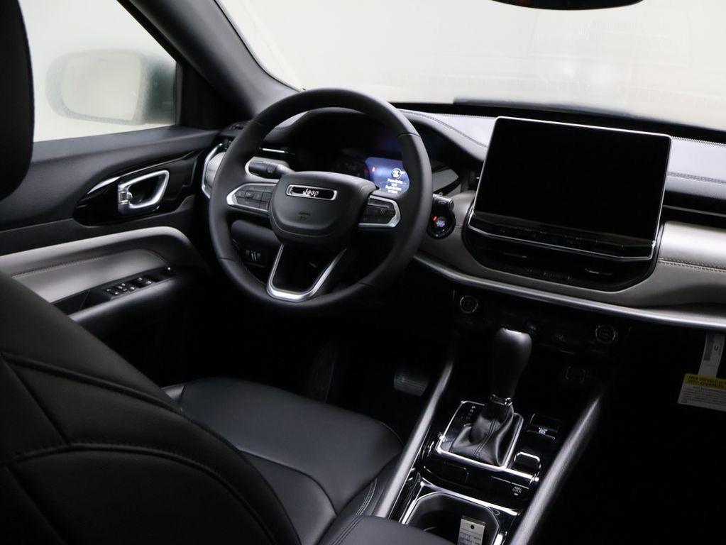 new 2026 Jeep Compass car, priced at $34,110