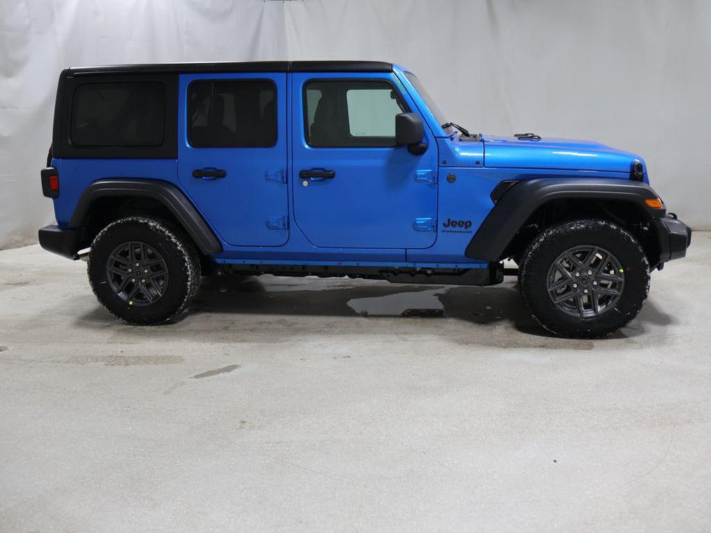 new 2026 Jeep Wrangler car, priced at $47,907
