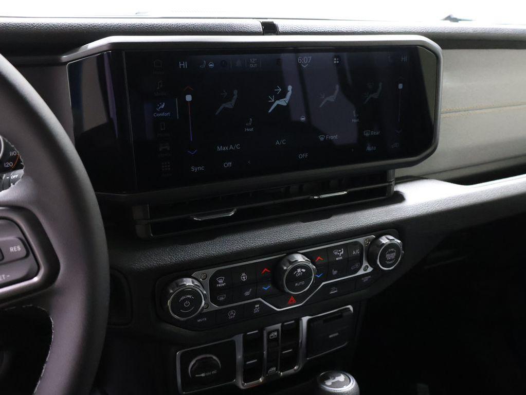 new 2026 Jeep Wrangler car, priced at $47,907