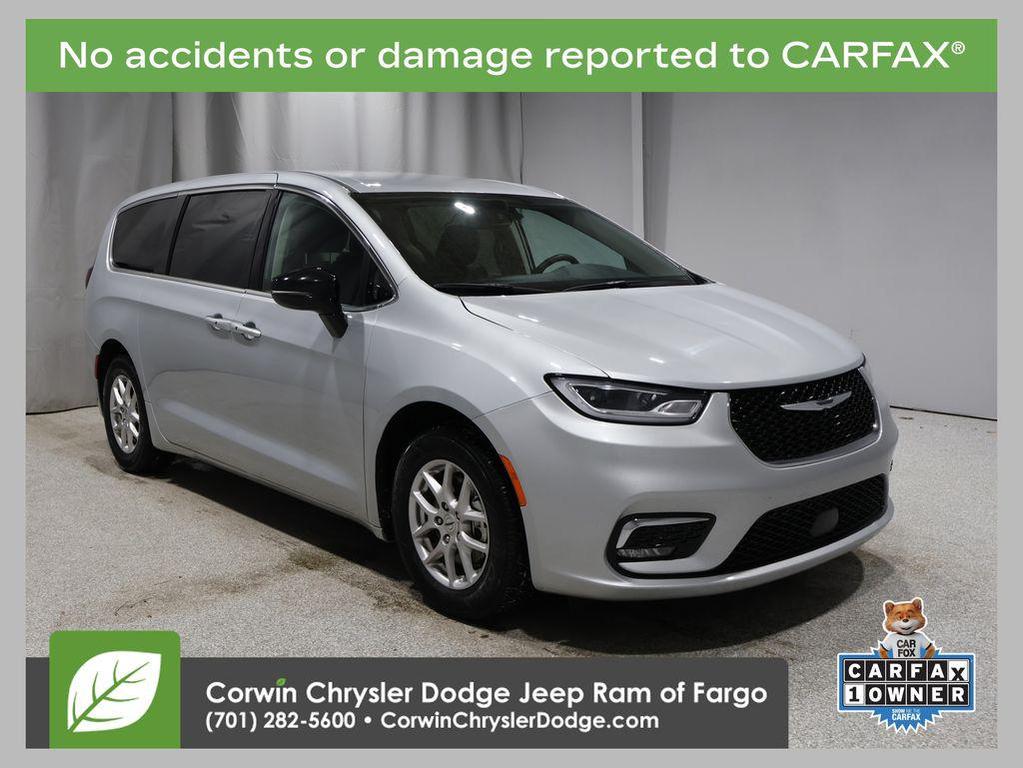 used 2024 Chrysler Pacifica car, priced at $28,500