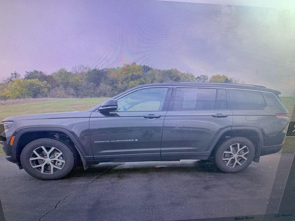 used 2023 Jeep Grand Cherokee L car, priced at $28,937