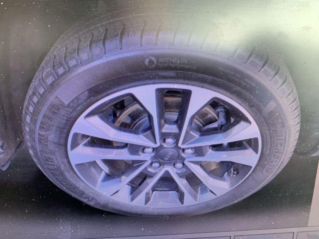 used 2023 Jeep Grand Cherokee L car, priced at $34,000