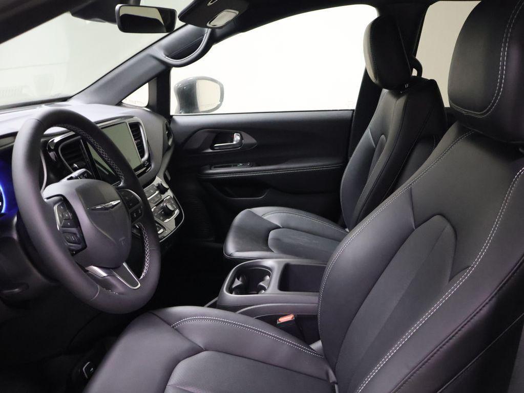 new 2026 Chrysler Voyager car, priced at $40,365