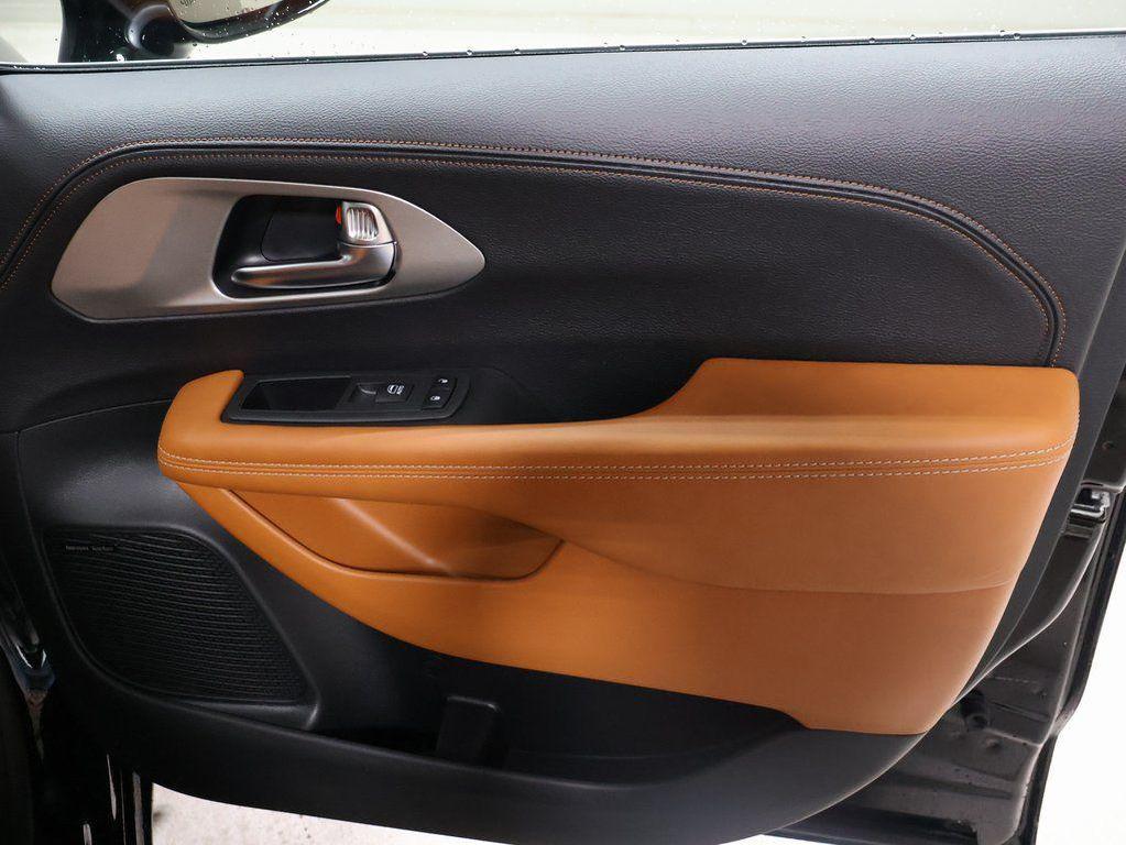 new 2026 Chrysler Pacifica car, priced at $53,040