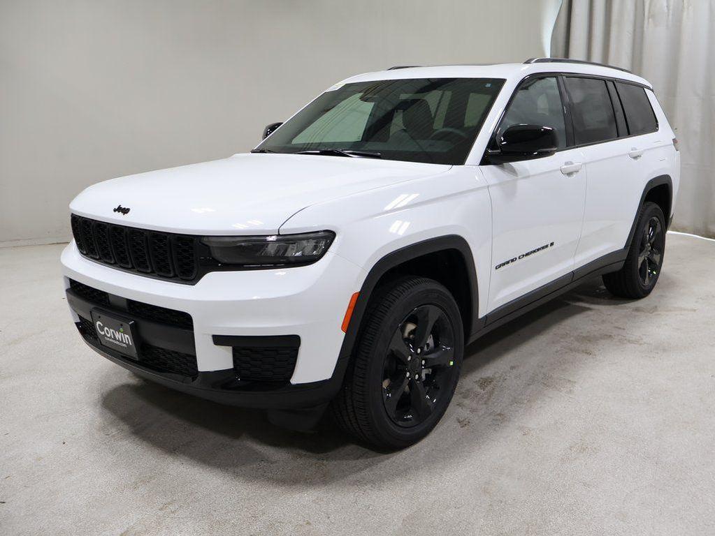 new 2025 Jeep Grand Cherokee L car, priced at $44,744