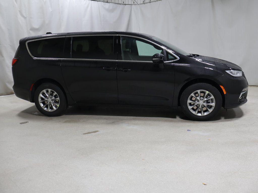 new 2026 Chrysler Pacifica car, priced at $49,068