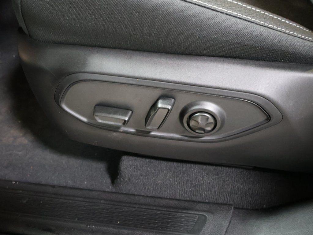 new 2025 Jeep Grand Cherokee car, priced at $41,037