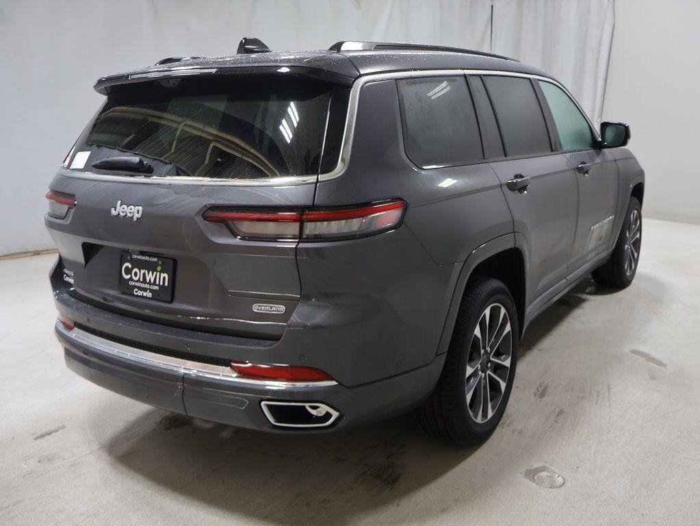 new 2025 Jeep Grand Cherokee L car, priced at $59,978