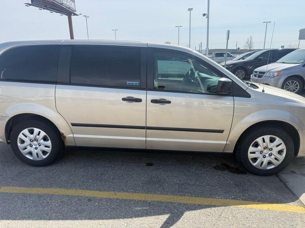 used 2015 Dodge Grand Caravan car, priced at $6,000
