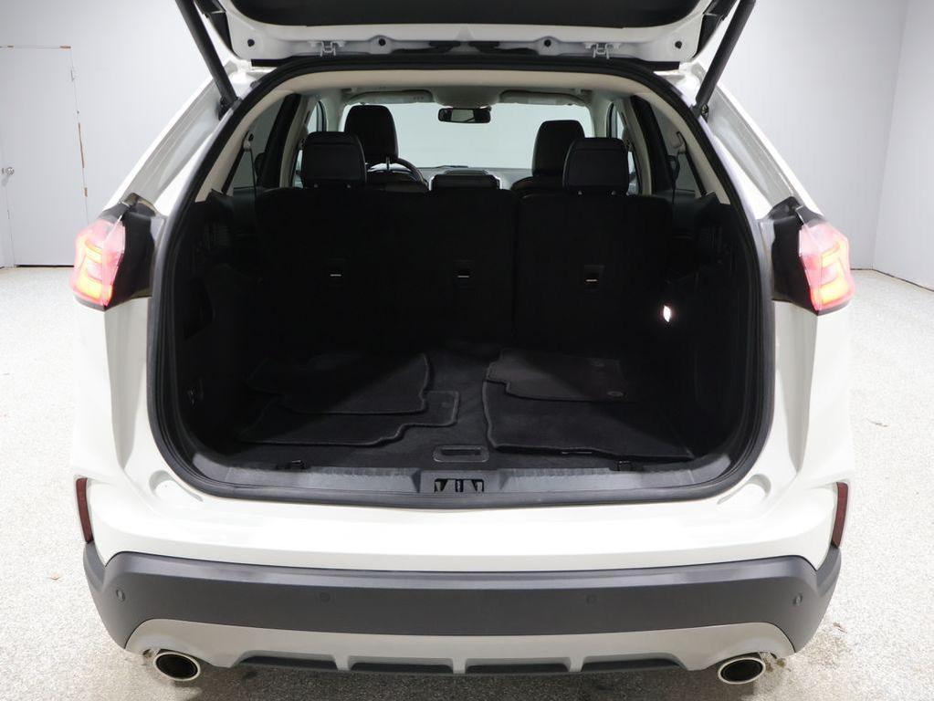 used 2024 Ford Edge car, priced at $26,305