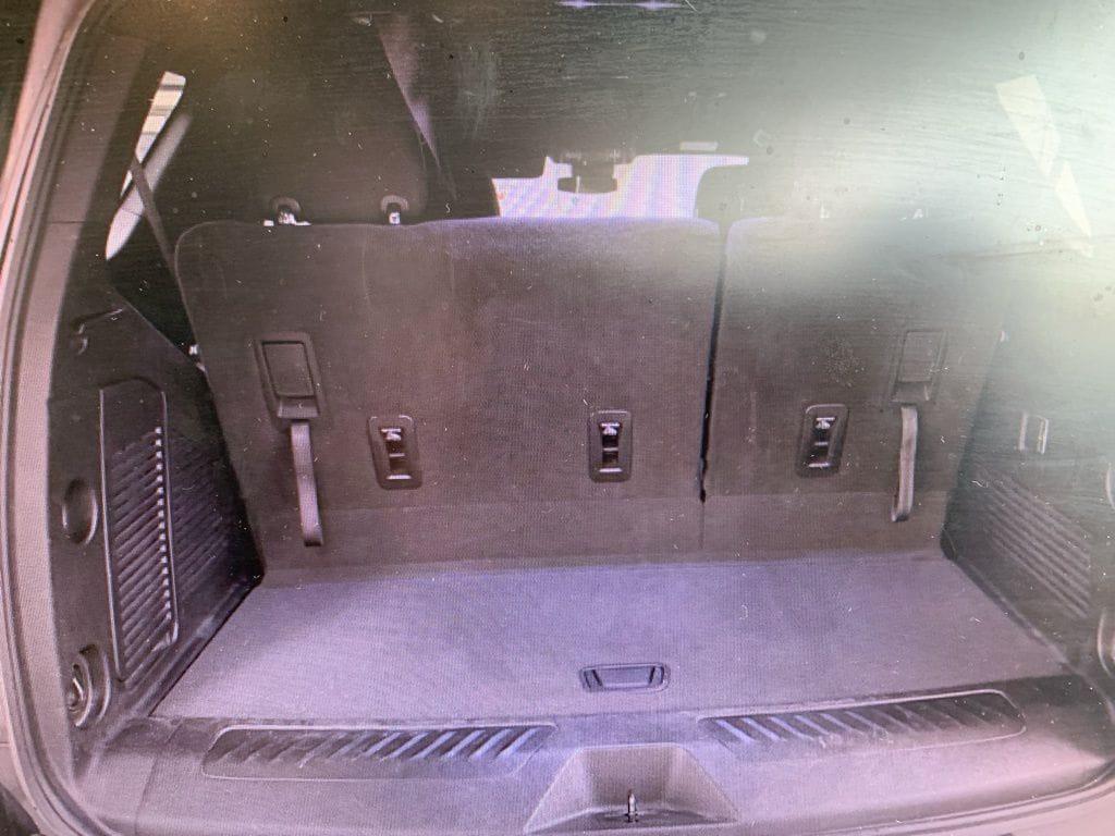 used 2023 GMC Yukon car, priced at $41,595