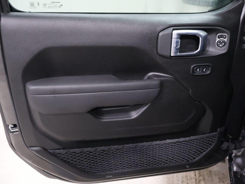 new 2026 Jeep Gladiator car, priced at $49,695