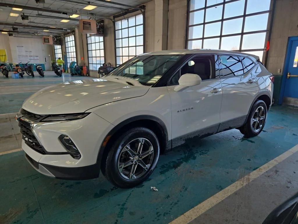 used 2025 Chevrolet Blazer car, priced at $29,500