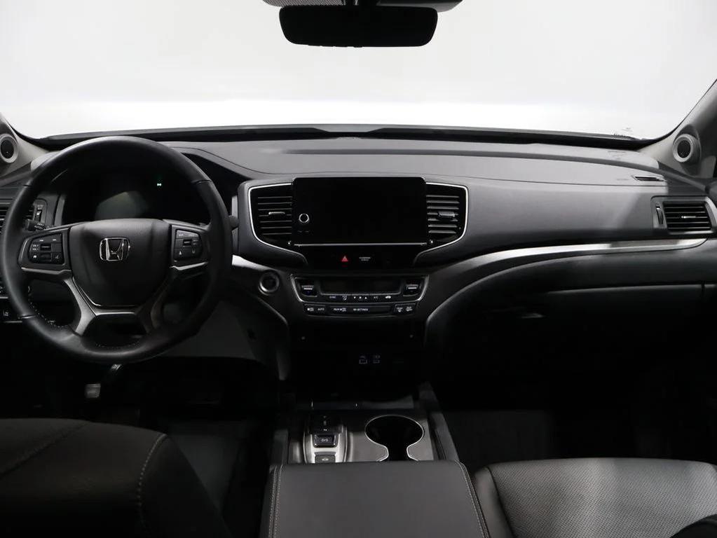 used 2025 Honda Ridgeline car, priced at $34,250