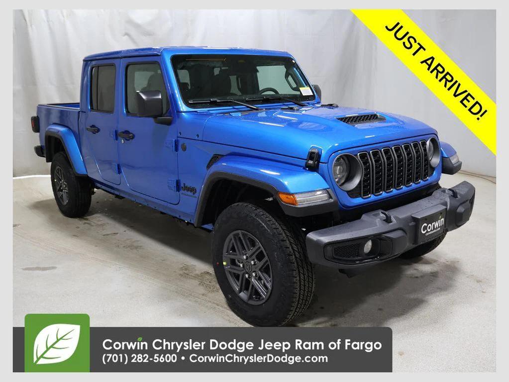 new 2026 Jeep Gladiator car, priced at $47,600