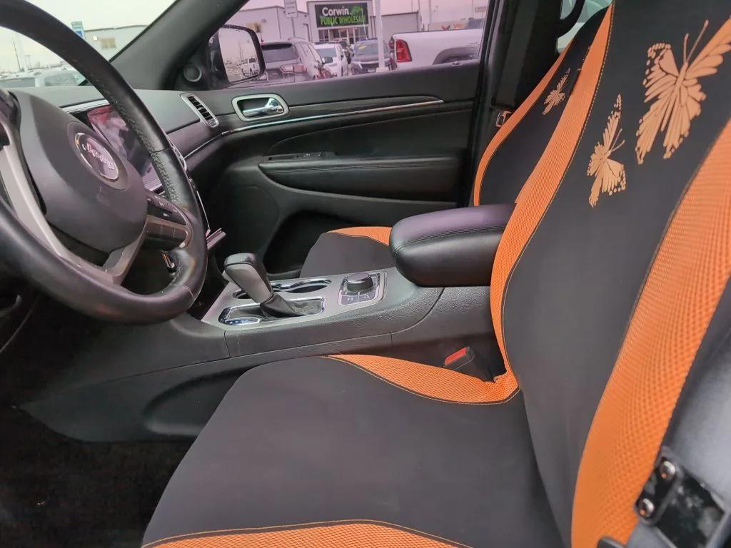 used 2019 Jeep Grand Cherokee car, priced at $18,500