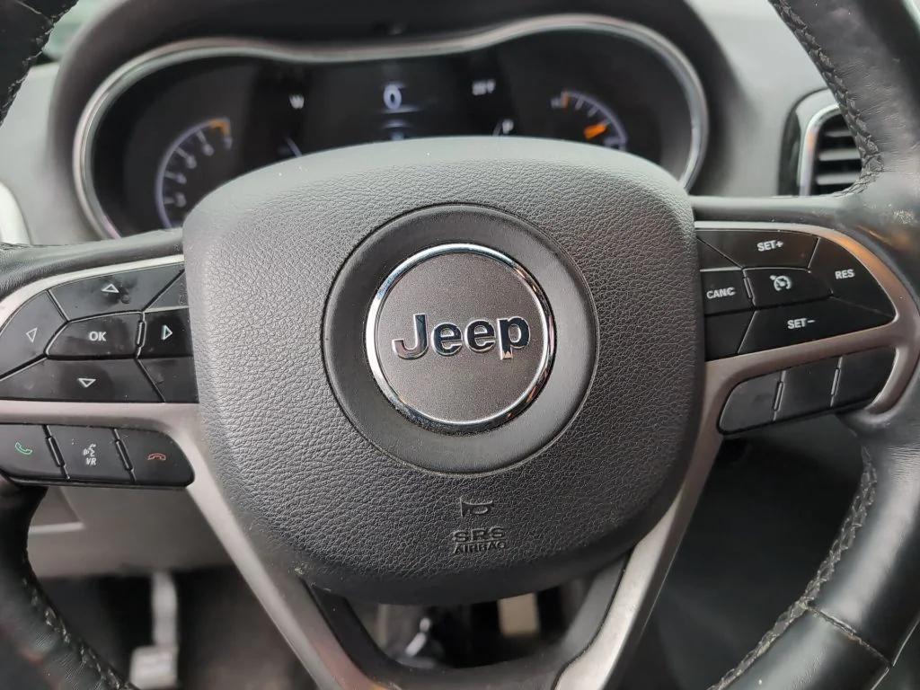 used 2019 Jeep Grand Cherokee car, priced at $18,500