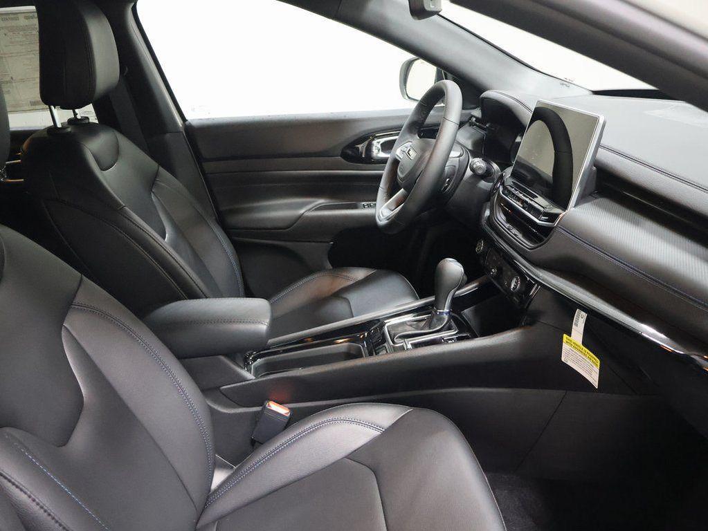 new 2026 Jeep Compass car, priced at $32,291