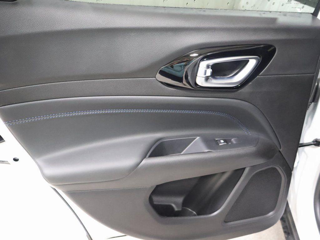 new 2026 Jeep Compass car, priced at $32,291