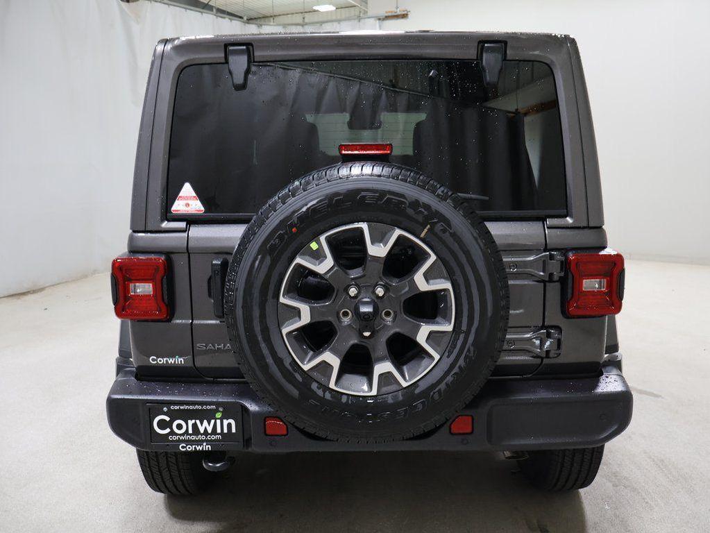 new 2025 Jeep Wrangler car, priced at $51,704