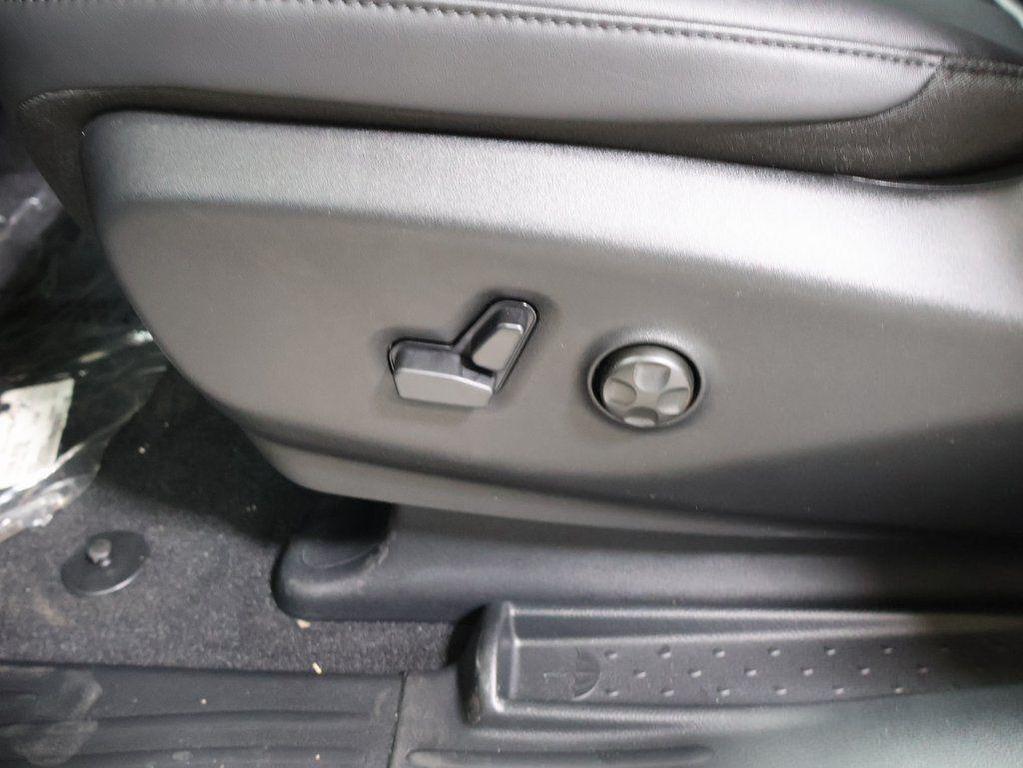 new 2026 Chrysler Pacifica car, priced at $43,740