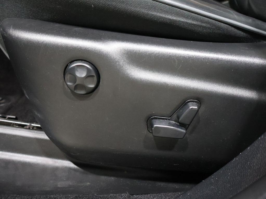 used 2019 Jeep Grand Cherokee car, priced at $24,631