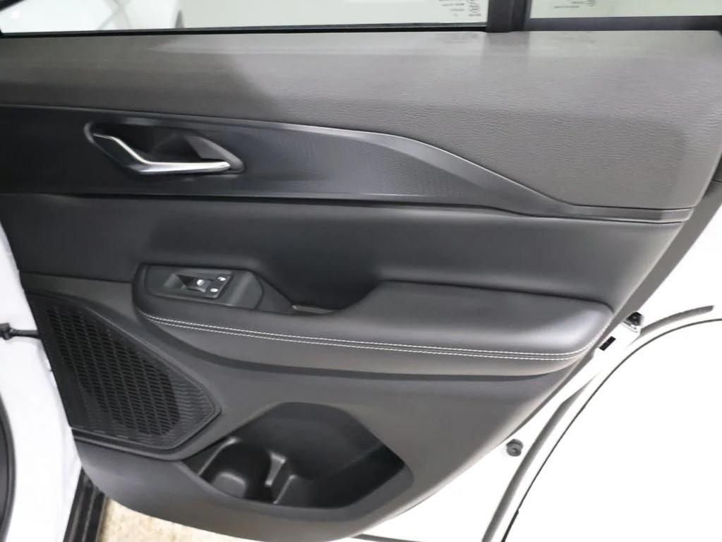 new 2026 Jeep Grand Cherokee car, priced at $44,791