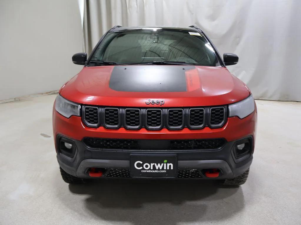 new 2026 Jeep Compass car, priced at $33,190