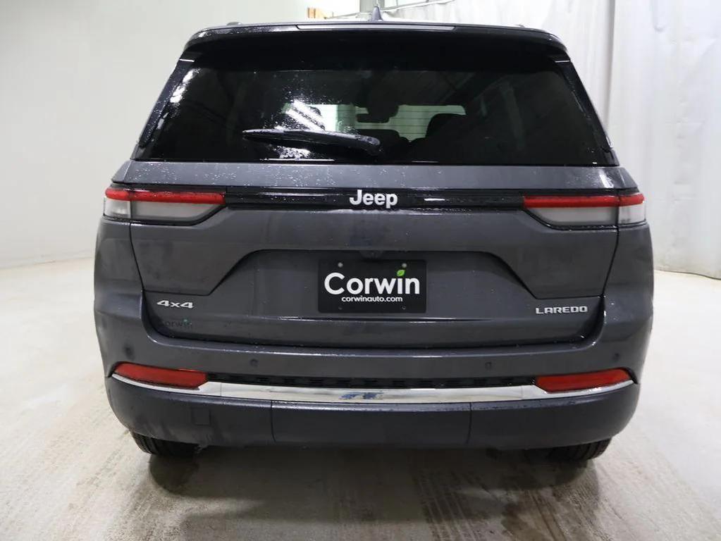 new 2026 Jeep Grand Cherokee car, priced at $45,374