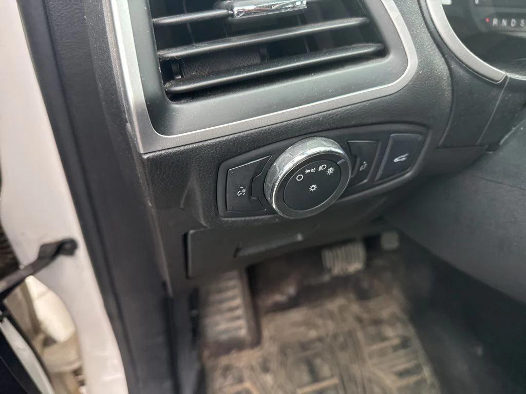 used 2015 Ford Edge car, priced at $8,500