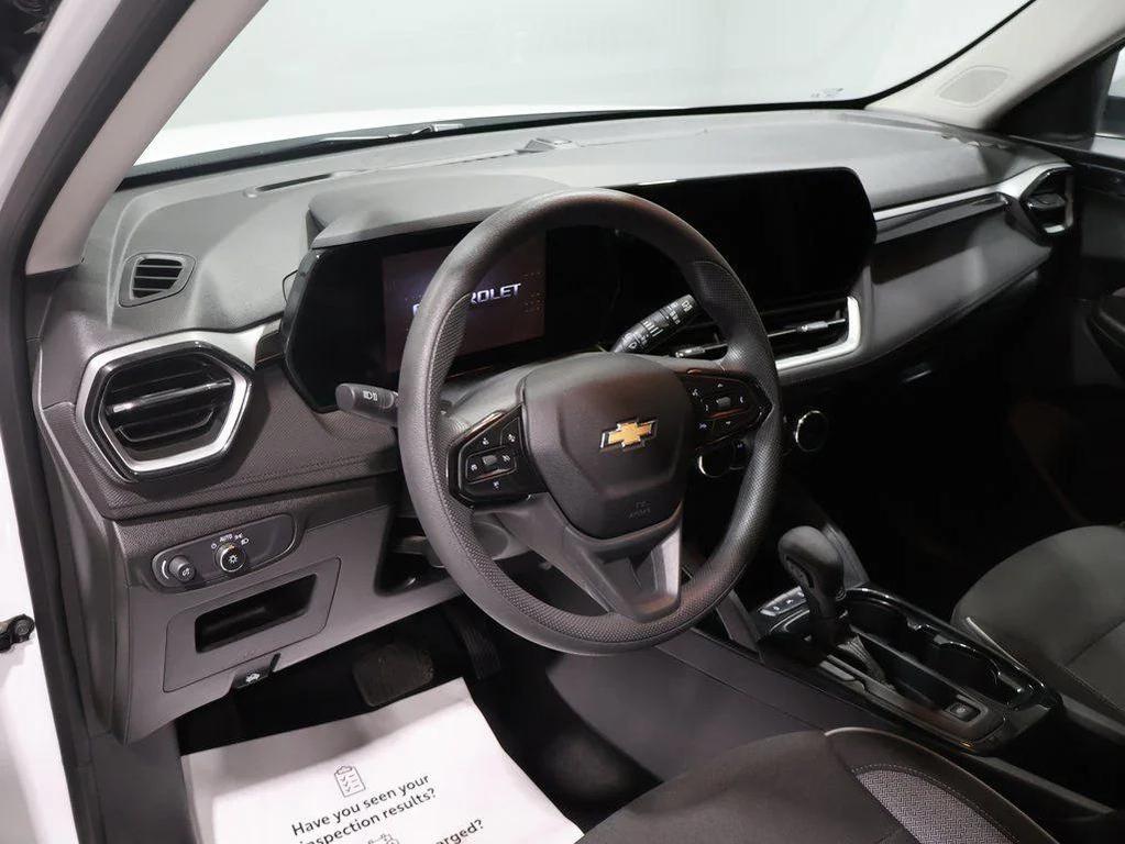 used 2025 Chevrolet TrailBlazer car, priced at $21,000